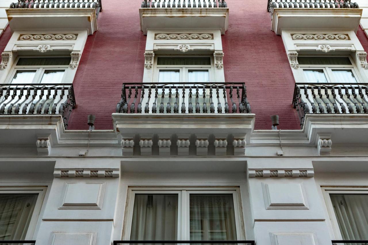 Petit Palace Plaza De La Reina Valencia Eksteriør billede